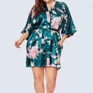 KIM + ONO KIMONO ROBE